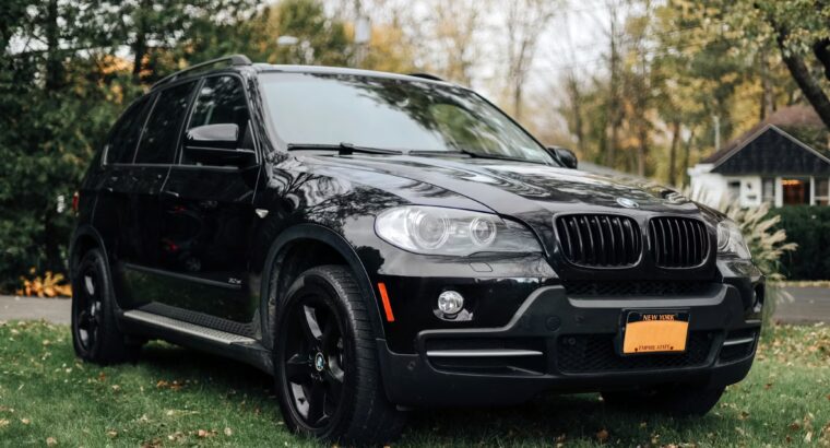 BMW X5 The Perfect Blend of Power & Luxury